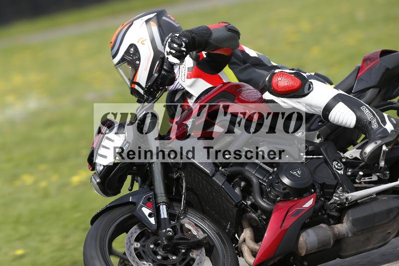 /53 16.09.2025 Track Day Domi Aegerter ADR/Gruppe gelb/111